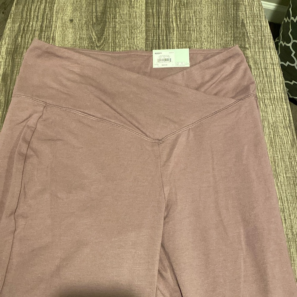Legging with bell bottoms